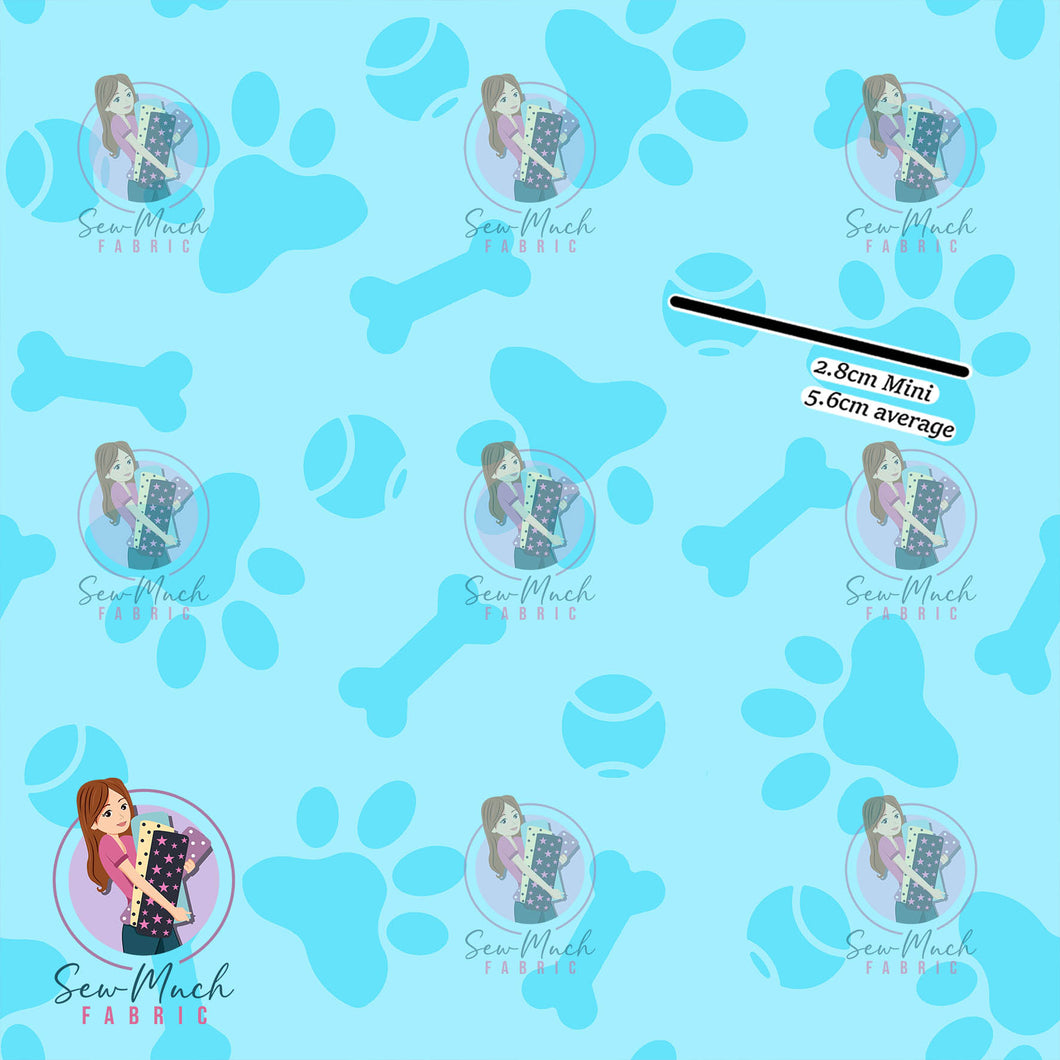 Light Blue Paw Prints | Canvas | Retail | Average Scale