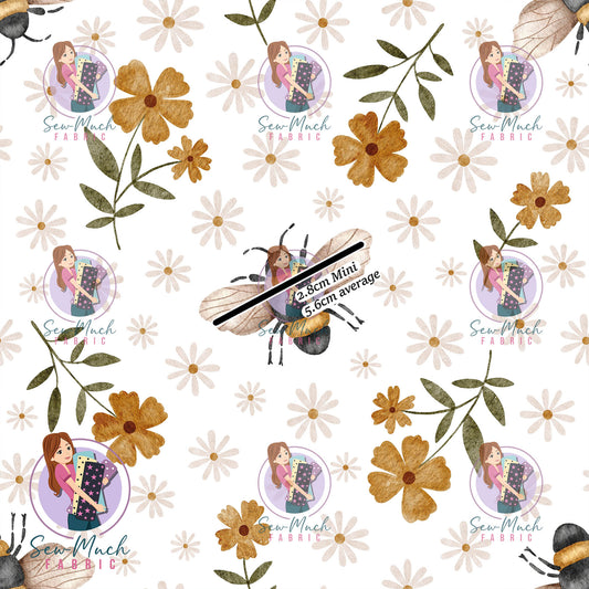 Floral Bee | Woven | Retail | Average Scale