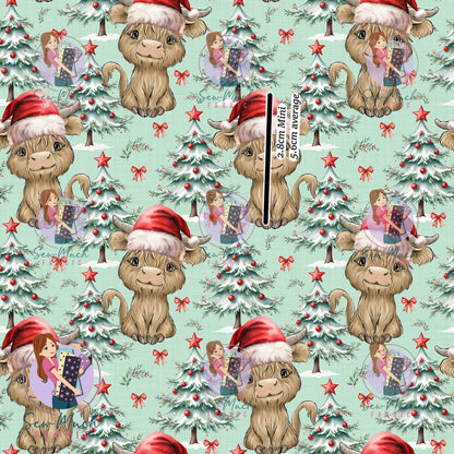 CHRISTMAS Pre-Order: Highland Cow Christmas Tree