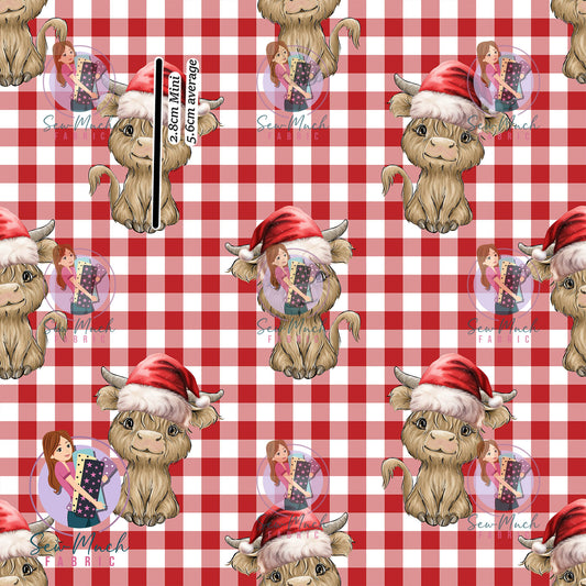 Christmas: Highland Cows Red Gingham | Woven | Retail | Average Scale