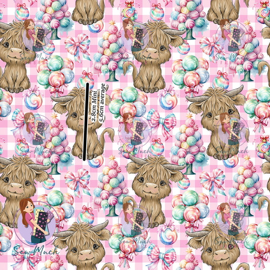 Christmas: Highland Pink Gingham | Woven | Retail | Average Scale