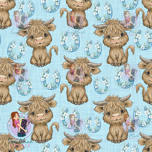 Highland Cow Blue Horseshoe | MINKY | Retail | Average Scale