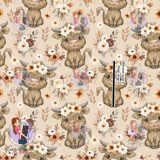 Highland Cow Autumn Floal | Knit | Retail | Average Scale