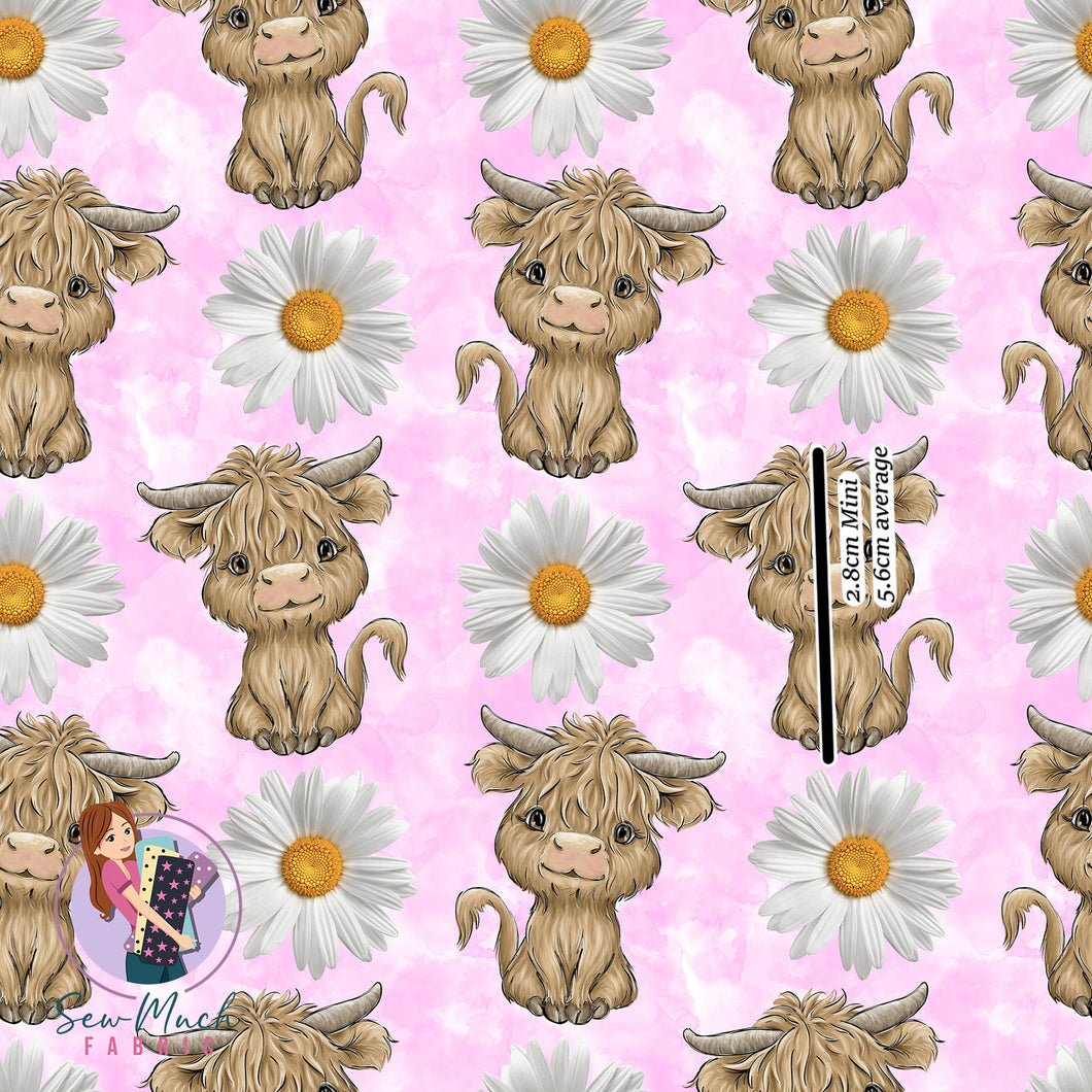 Highland Cow Pink Daisy | Bamboo | Retail | Average Scale