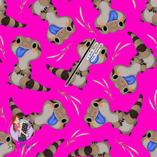 Load image into Gallery viewer, Blue Tongue Lizard Pink | Woven | Retail | Average Scale
